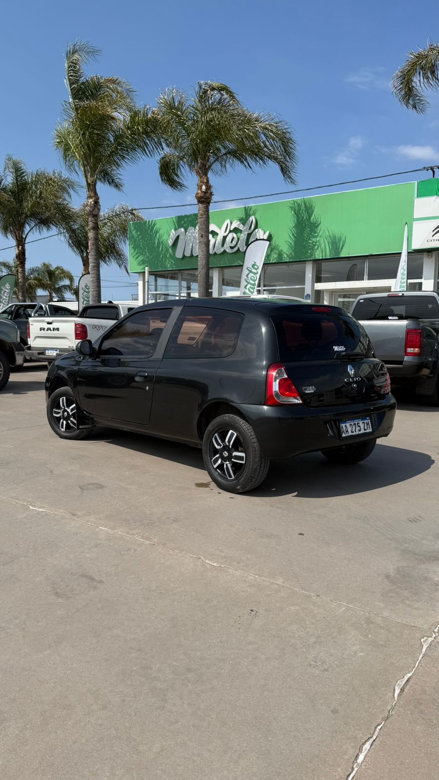 RENAULT - CLIO MIO DYNAMIQUE - MANUAL - 2016